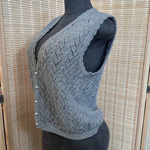 Lizwear Sweater Vest -L - Picture 2 of 6